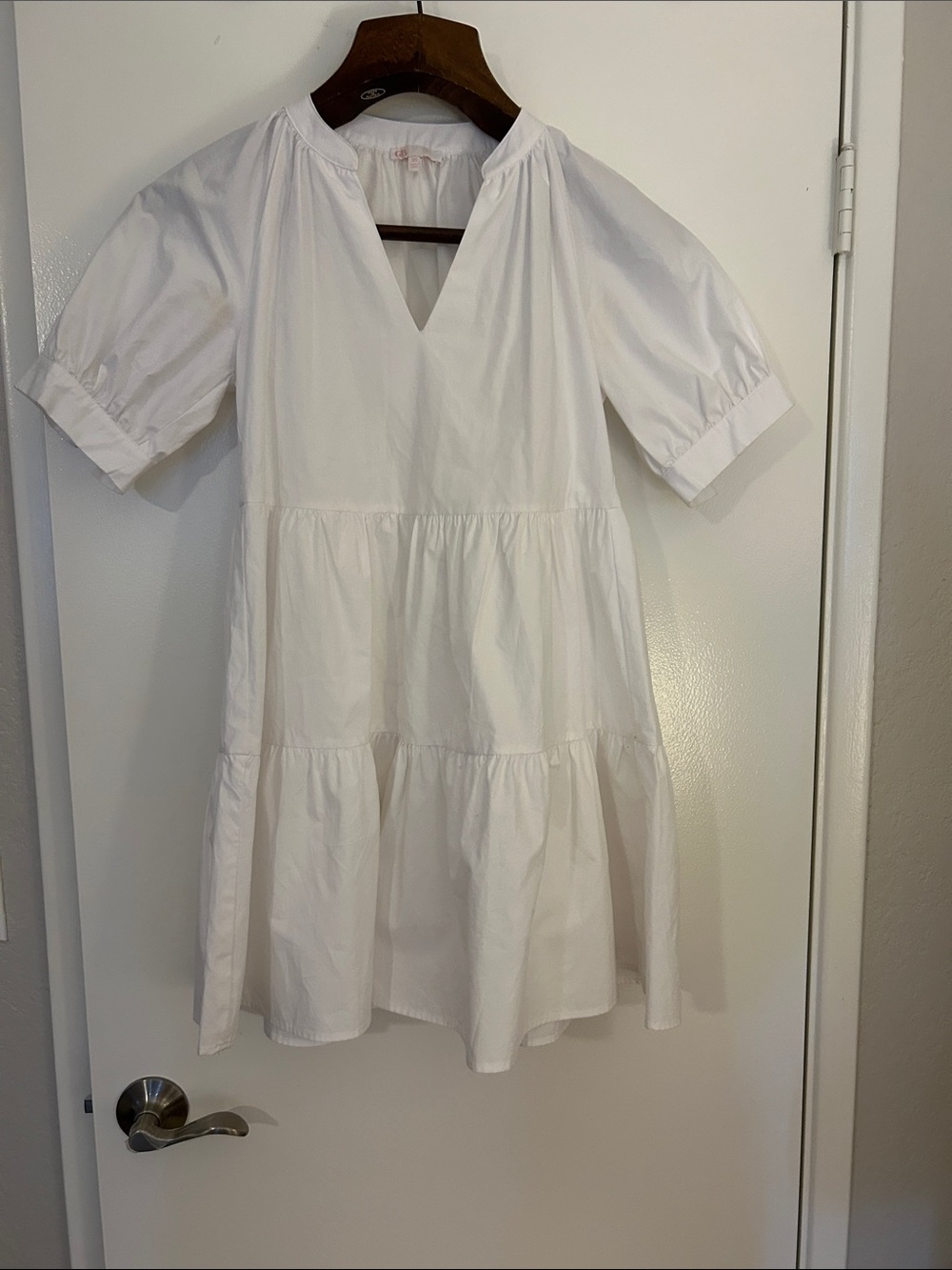GB IN White Tiered Poplin Dress - Classic Summer Style